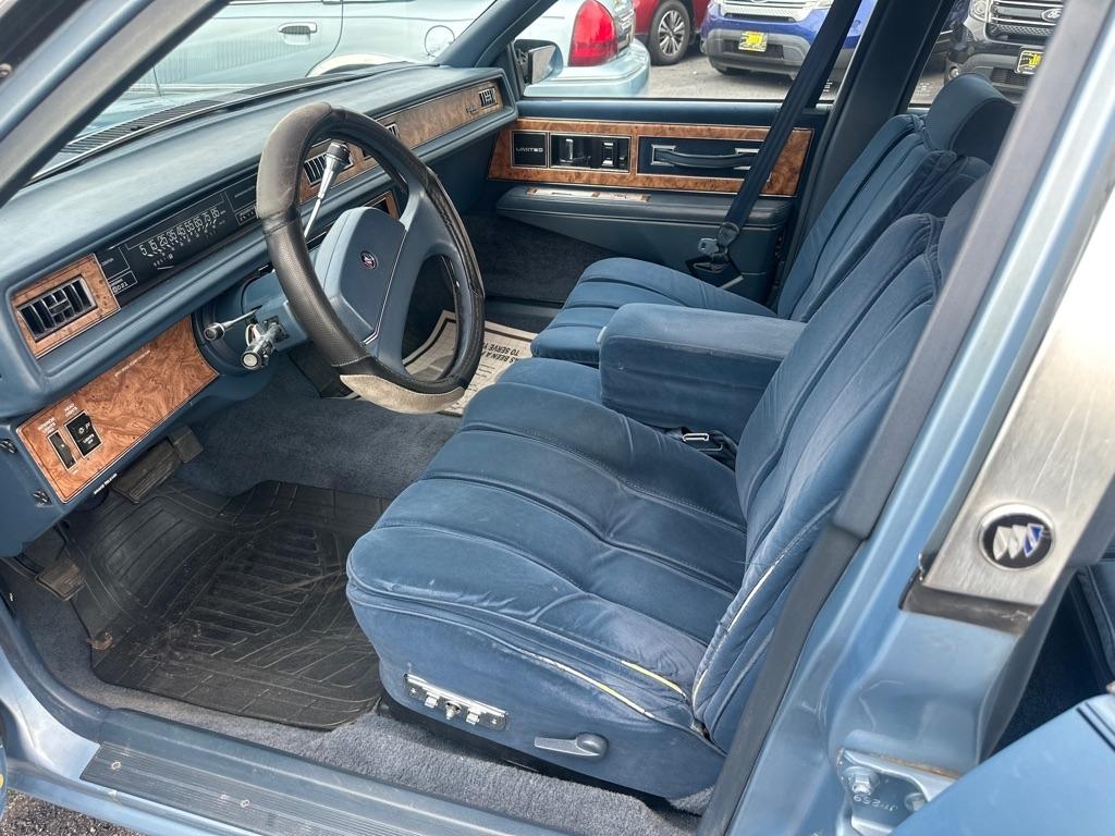 Buick LeSabre 4dr Sedan Limited 1991