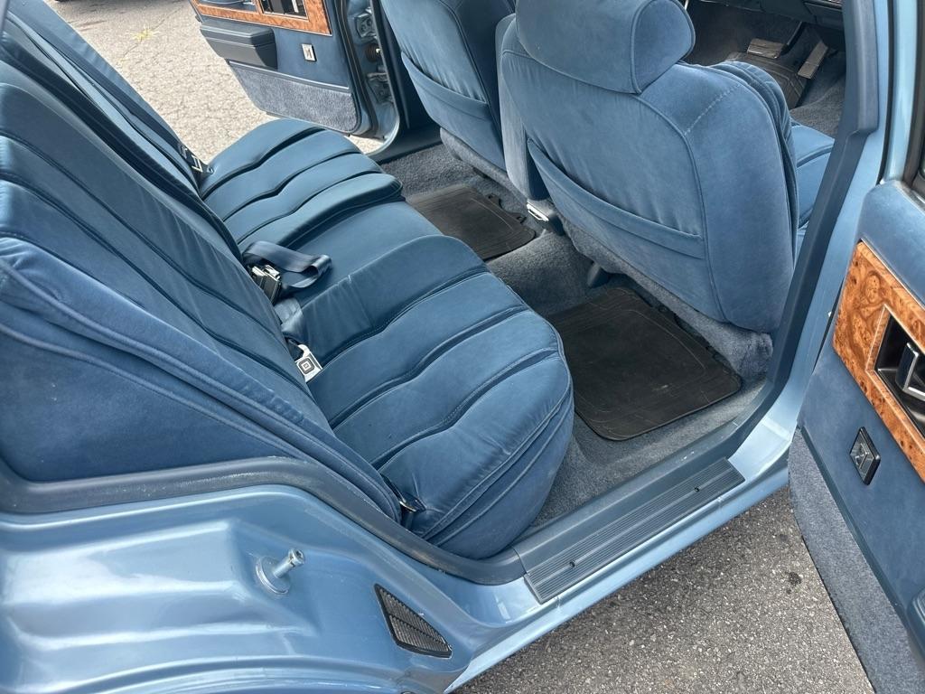 Buick LeSabre 4dr Sedan Limited 1991