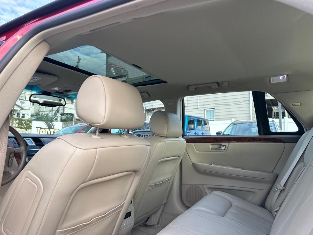 Cadillac DTS  2006