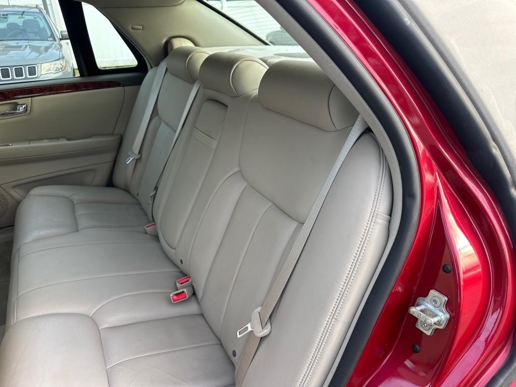 Cadillac DTS  2006