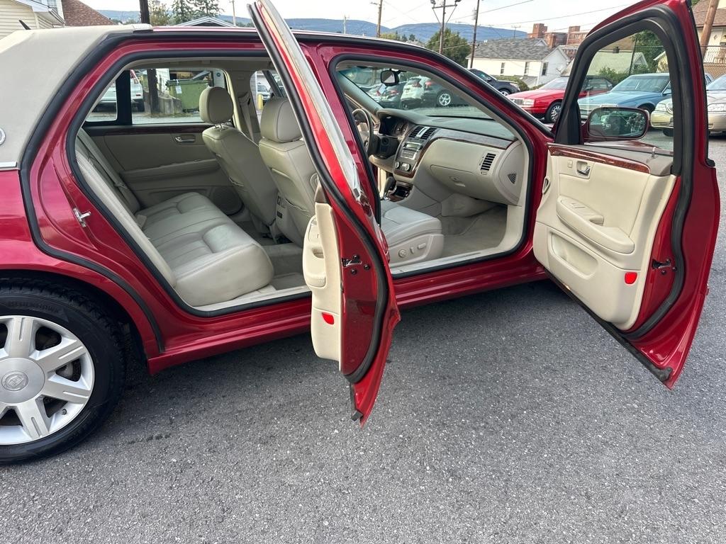 Cadillac DTS  2006
