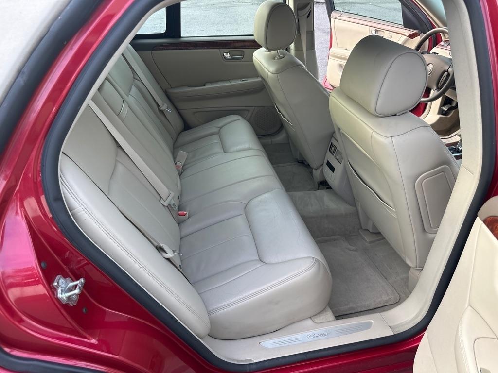 Cadillac DTS  2006