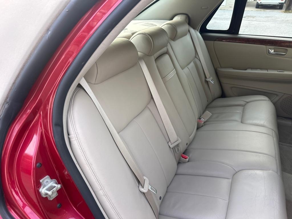 Cadillac DTS  2006