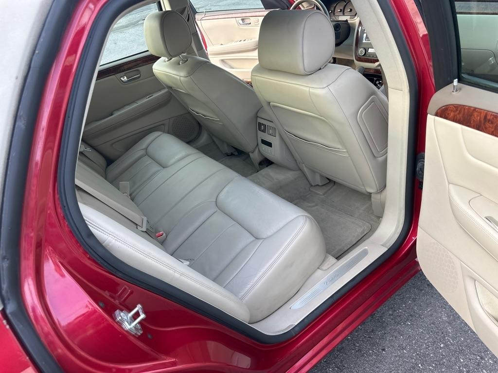Cadillac DTS  2006