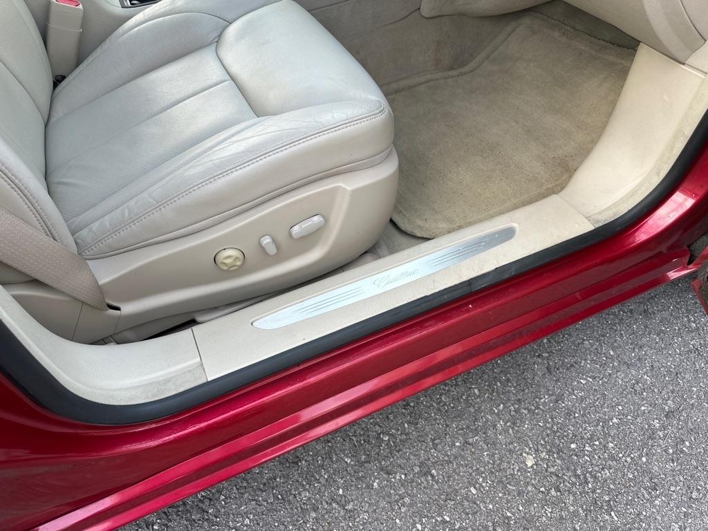 Cadillac DTS  2006