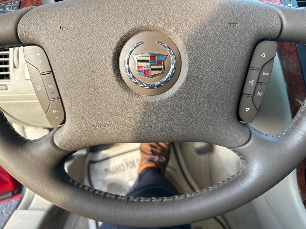 Cadillac DTS  2006