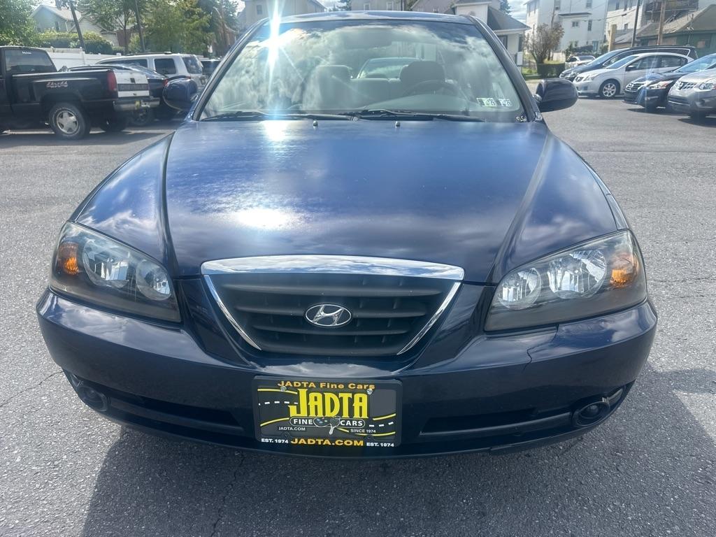 Hyundai Elantra  2005