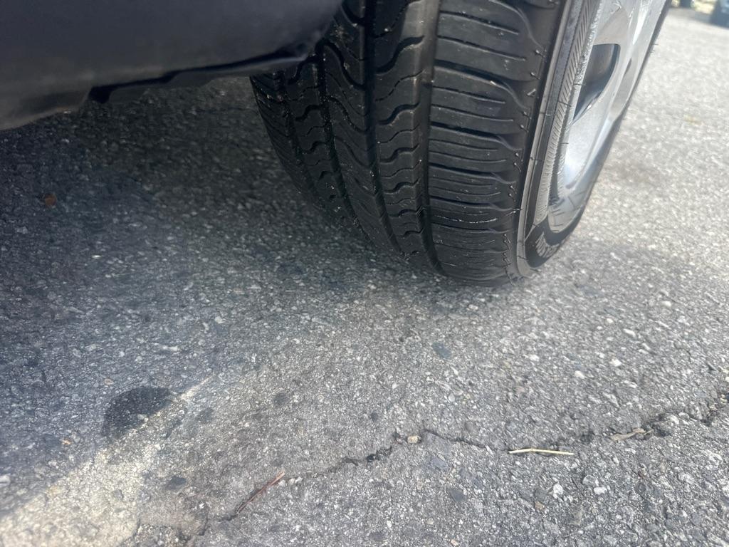 Hyundai Elantra  2005