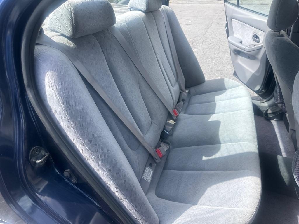 Hyundai Elantra  2005