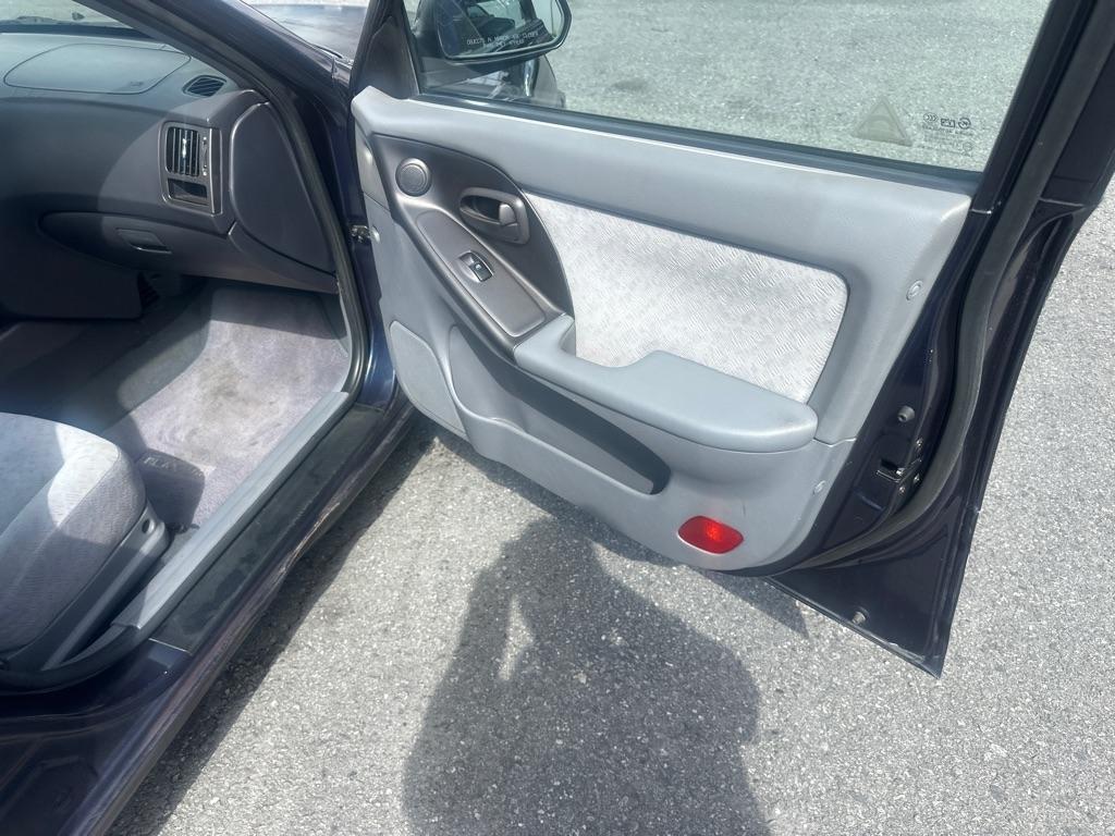 Hyundai Elantra  2005