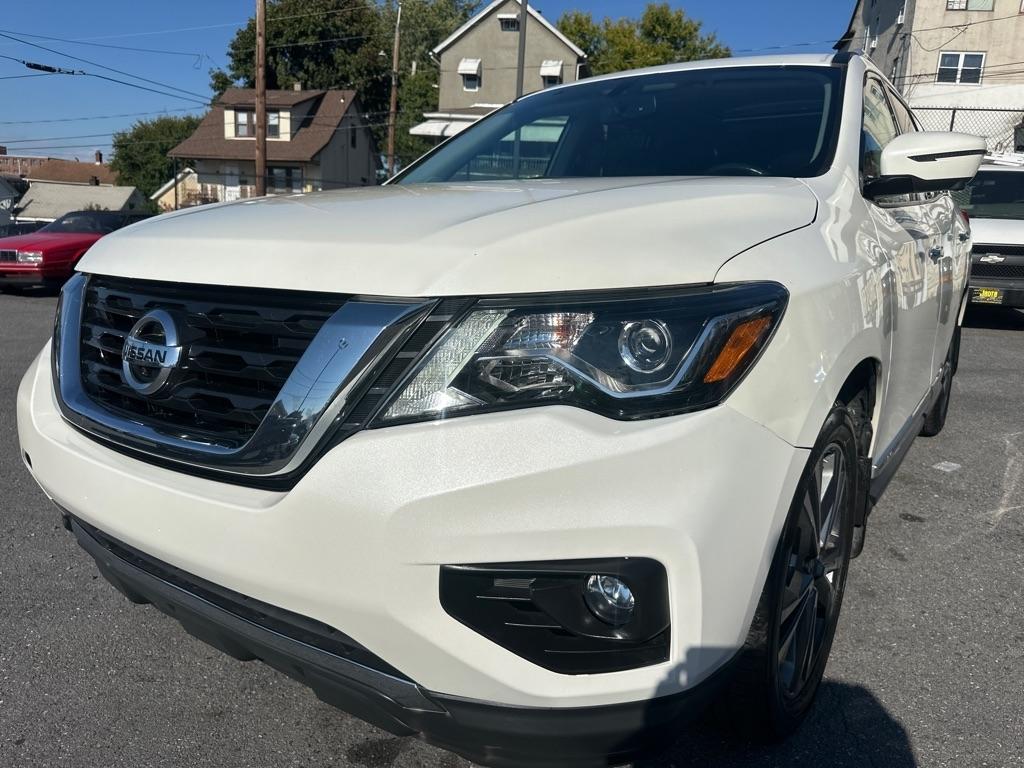 Nissan Pathfinder  2019