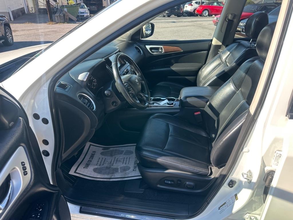 Nissan Pathfinder  2019
