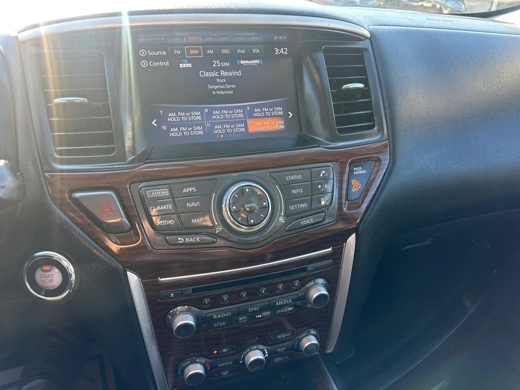 Nissan Pathfinder  2019