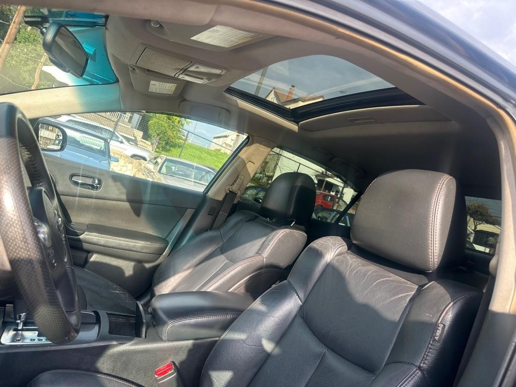 Nissan Maxima  2014