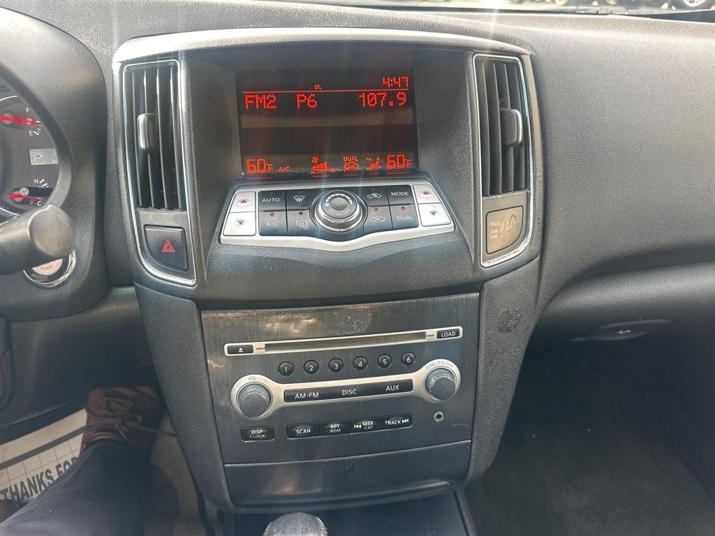 Nissan Maxima  2014