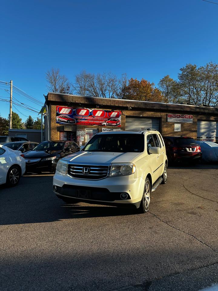 Honda Pilot 4WD 4dr Touring w/RES & Navi 2015