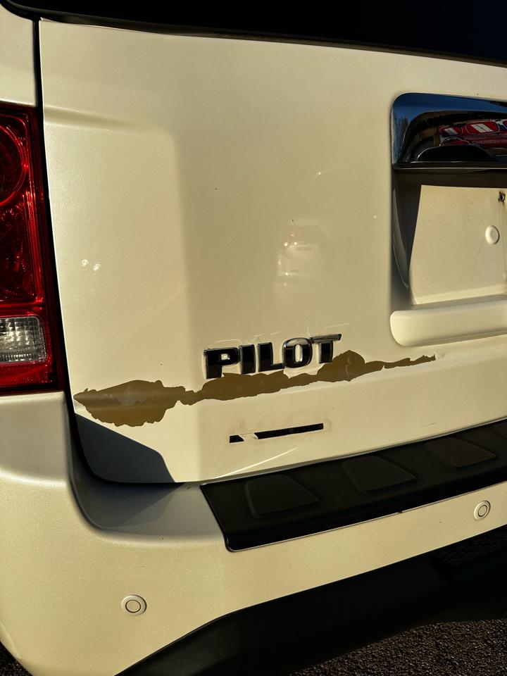 Honda Pilot 4WD 4dr Touring w/RES & Navi 2015