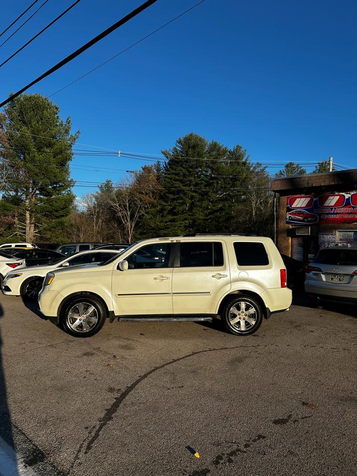 Honda Pilot 4WD 4dr Touring w/RES & Navi 2015