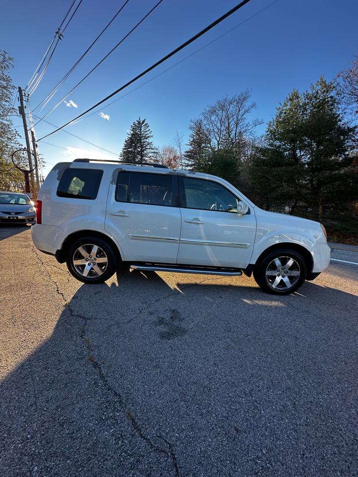 Honda Pilot 4WD 4dr Touring w/RES & Navi 2015