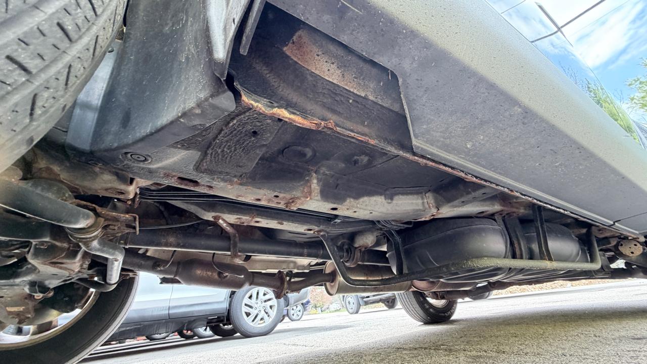 Honda Element 4WD 5dr Auto EX w/Navi 2011