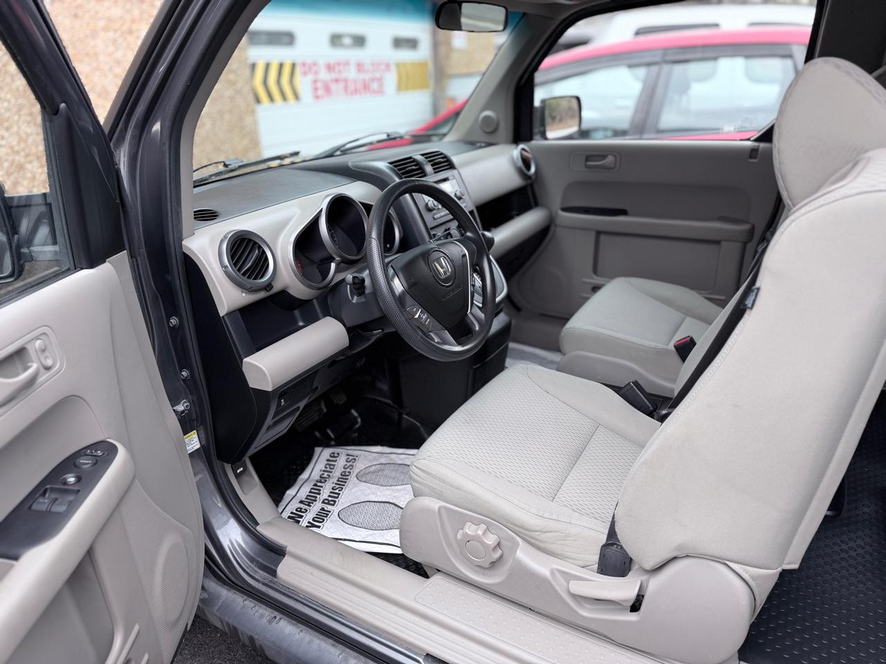 Honda Element 4WD 5dr Auto EX 2010