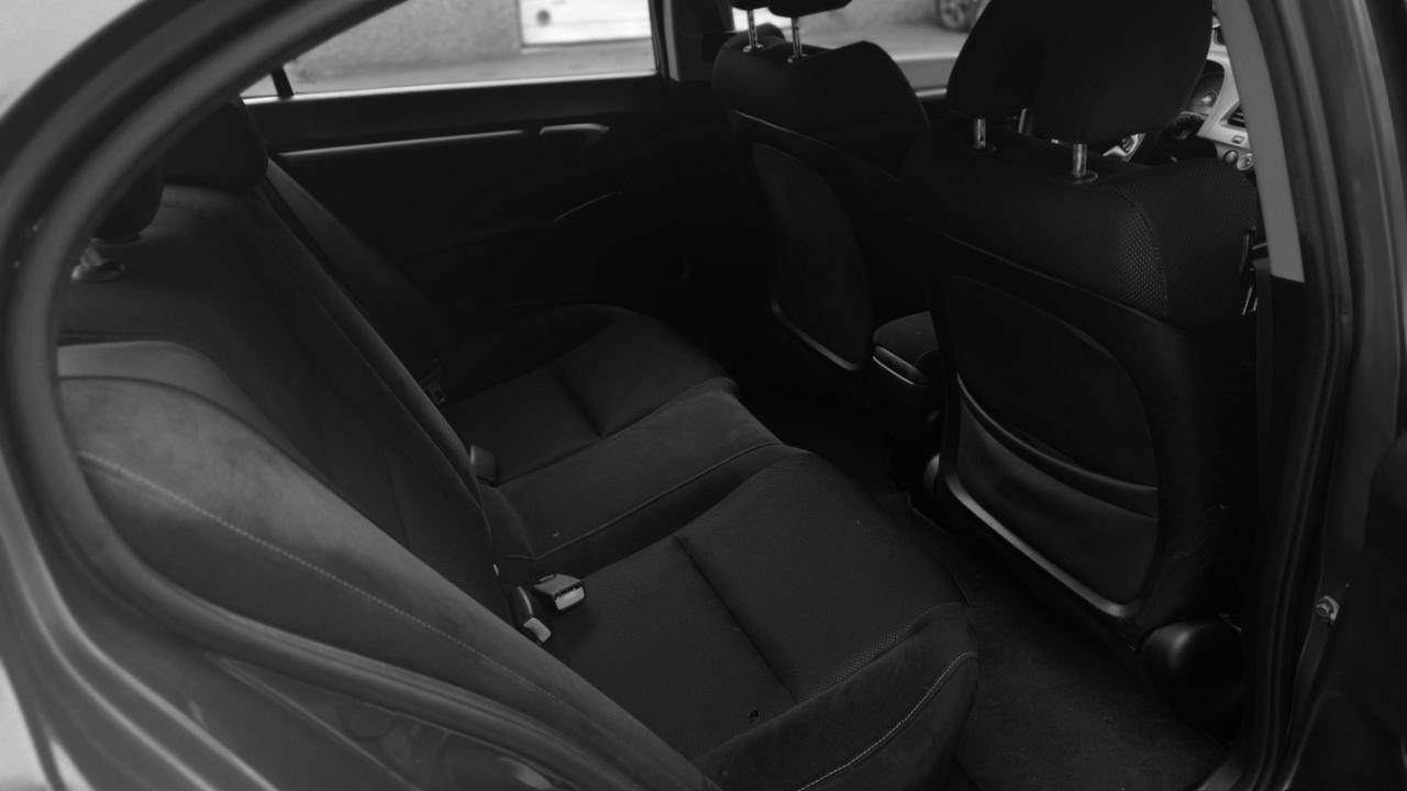 Honda Civic Sdn 4dr Man Si w/Navi & Summer Tires 2010