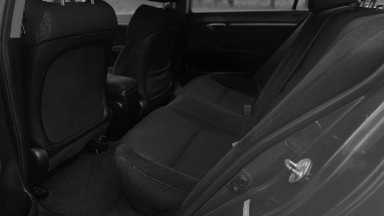 Honda Civic Sdn 4dr Man Si w/Navi & Summer Tires 2010