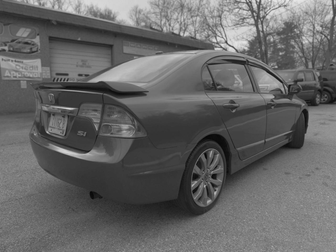 Honda Civic Sdn 4dr Man Si w/Navi & Summer Tires 2010