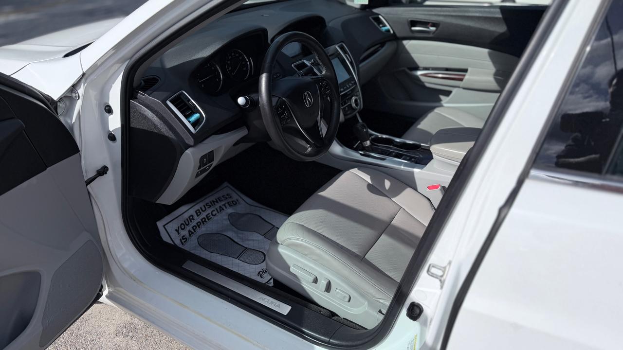 Acura TLX 4dr Sdn FWD Tech 2015