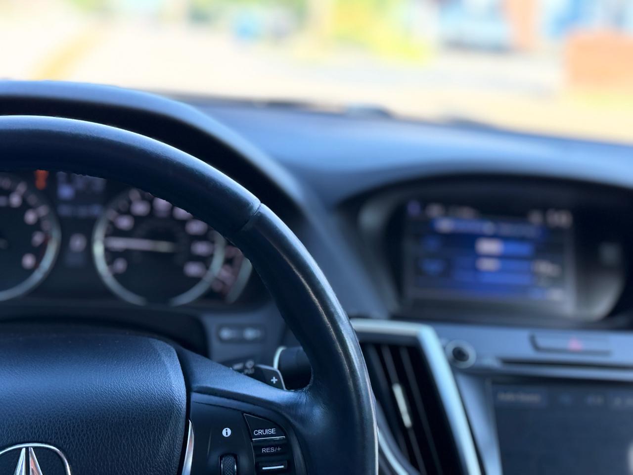 Acura TLX 4dr Sdn FWD 2015