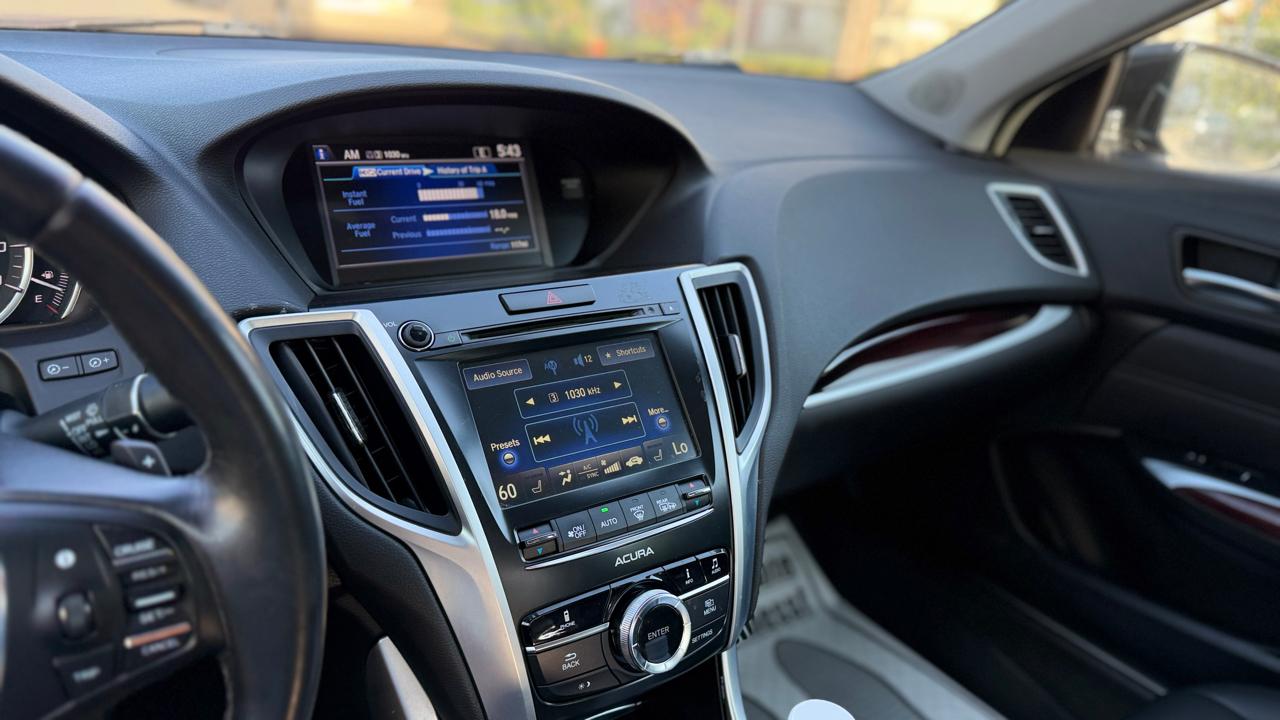 Acura TLX 4dr Sdn FWD 2015