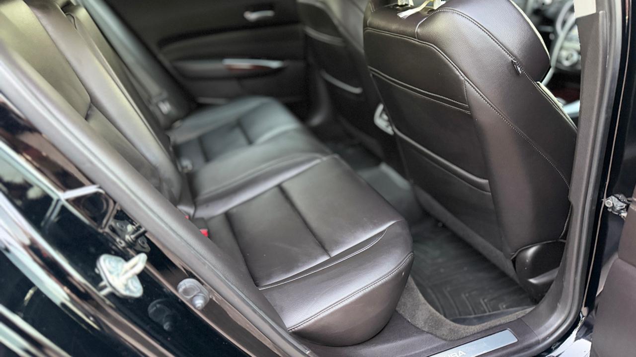 Acura TLX 4dr Sdn FWD 2015