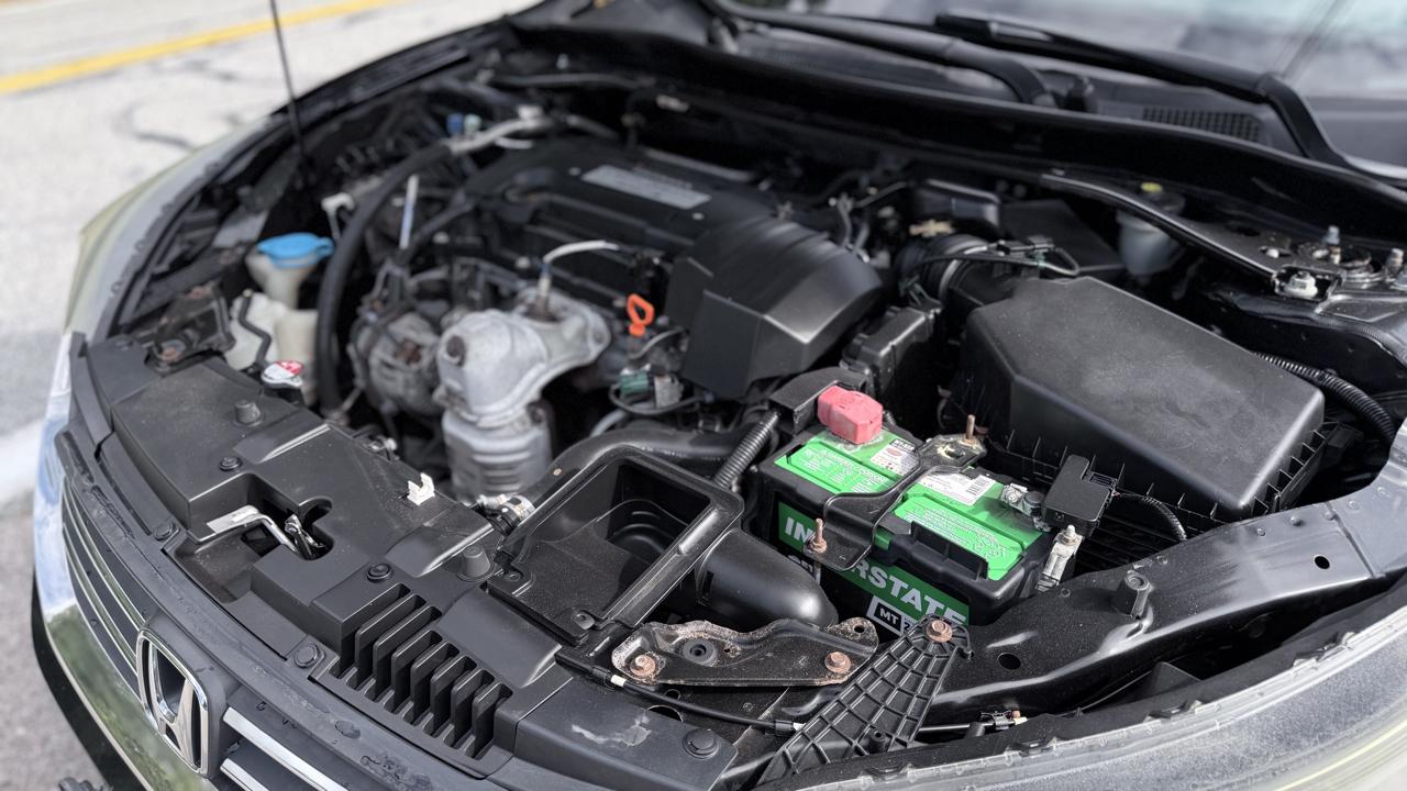 Honda Accord Sdn 4dr I4 CVT Sport 2013