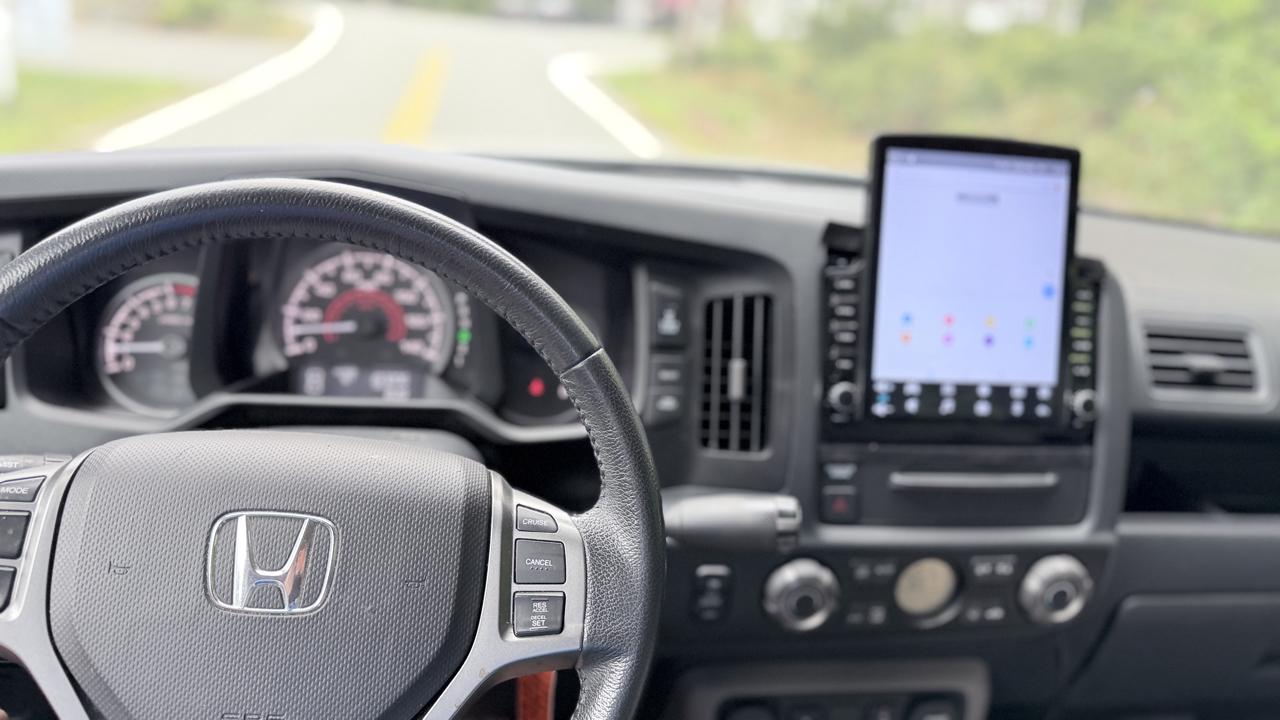 Honda Ridgeline 4WD Crew Cab RTL 2014