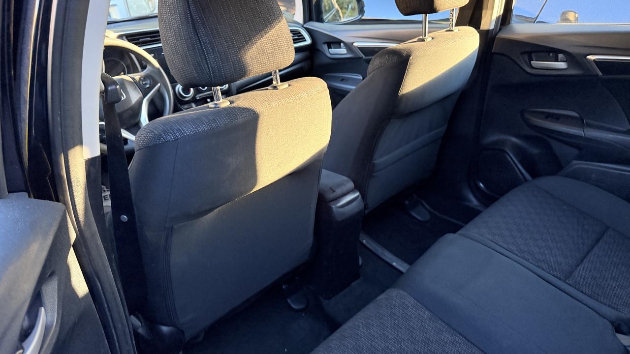 Honda Fit 5dr HB Man LX 2015