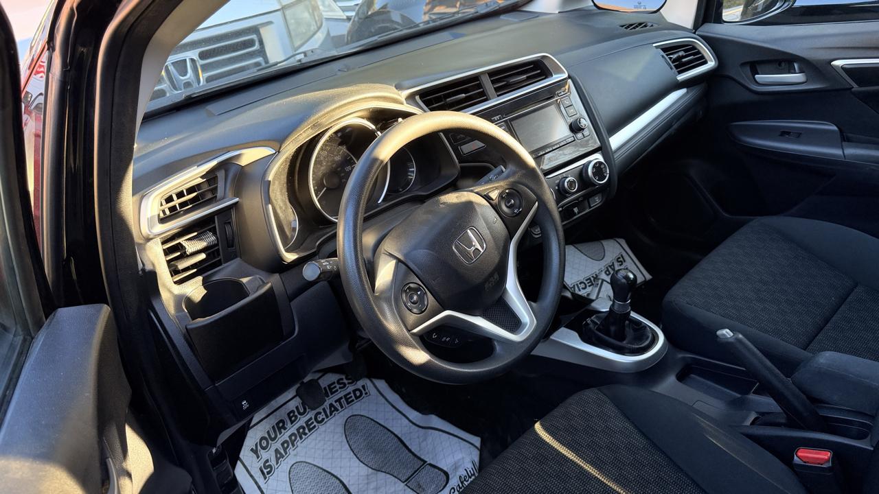 Honda Fit 5dr HB Man LX 2015
