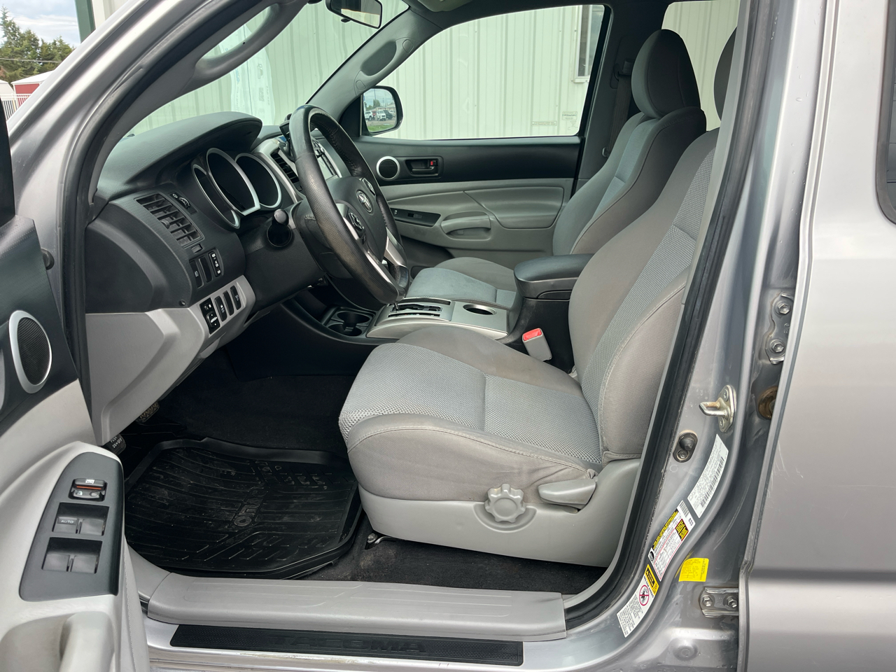 Toyota Tacoma 4WD Double Cab LB V6 AT (Natl) 2015 Toyota Tacoma 4WD Double Cab LB V6 AT (Natl) 2015