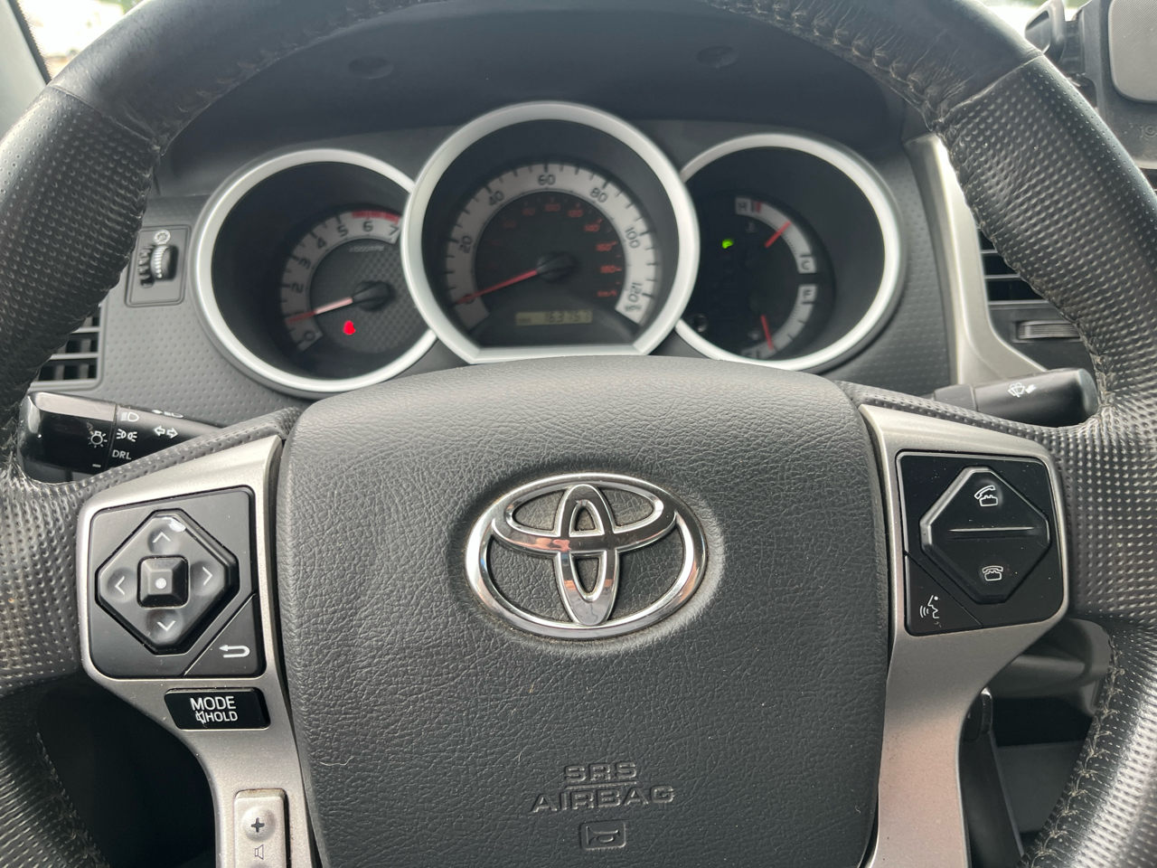 Toyota Tacoma 4WD Double Cab LB V6 AT (Natl) 2015 Toyota Tacoma 4WD Double Cab LB V6 AT (Natl) 2015