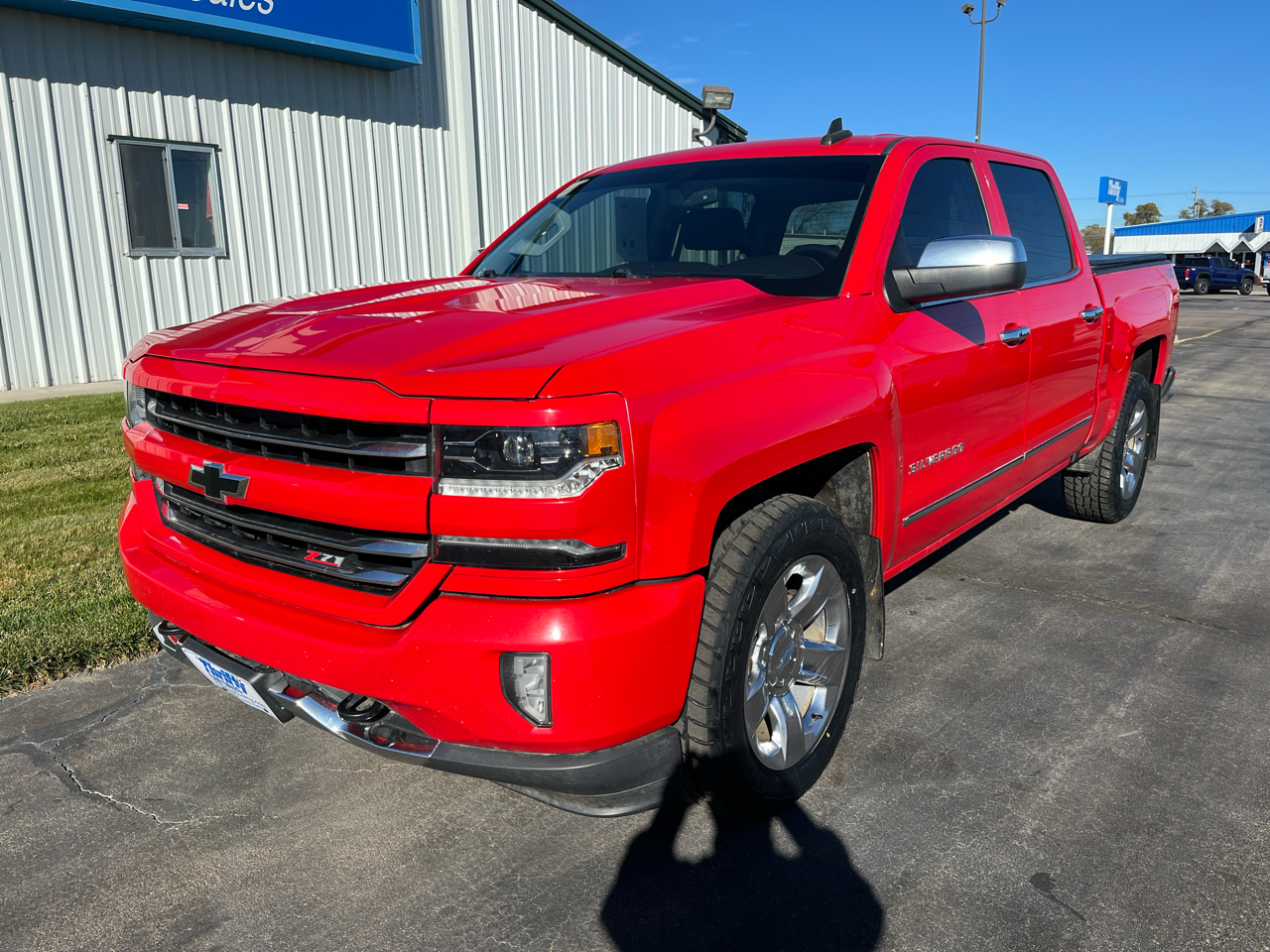 2018 Chevrolet Silverado 1500 LTZ photo 3