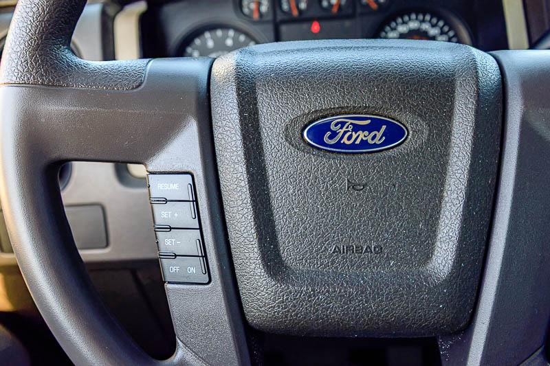 Ford F-150 2WD SuperCab 145" STX 2009