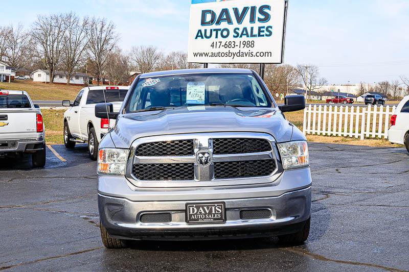 RAM 1500 Classic SLT 4x4 Quad Cab 6'4" Box 2019