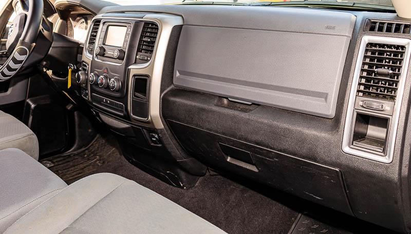 RAM 1500 Classic SLT 4x4 Quad Cab 6'4" Box 2019