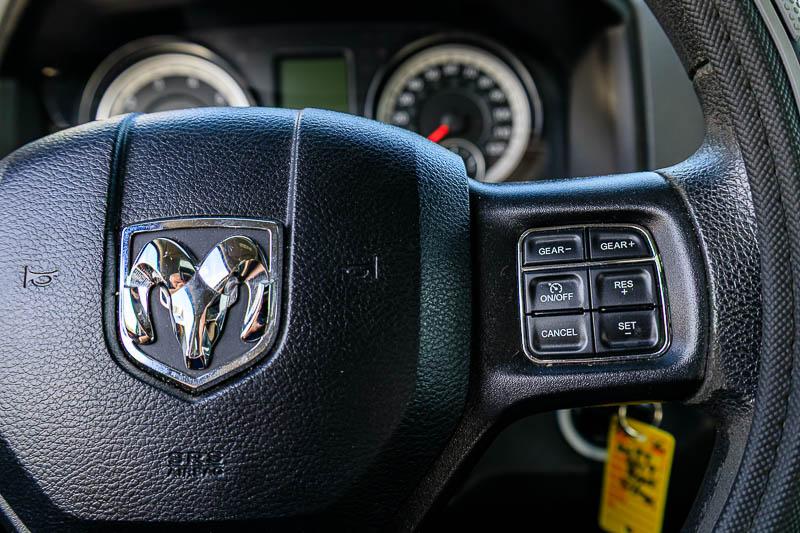 RAM 1500 Classic SLT 4x4 Quad Cab 6'4" Box 2019