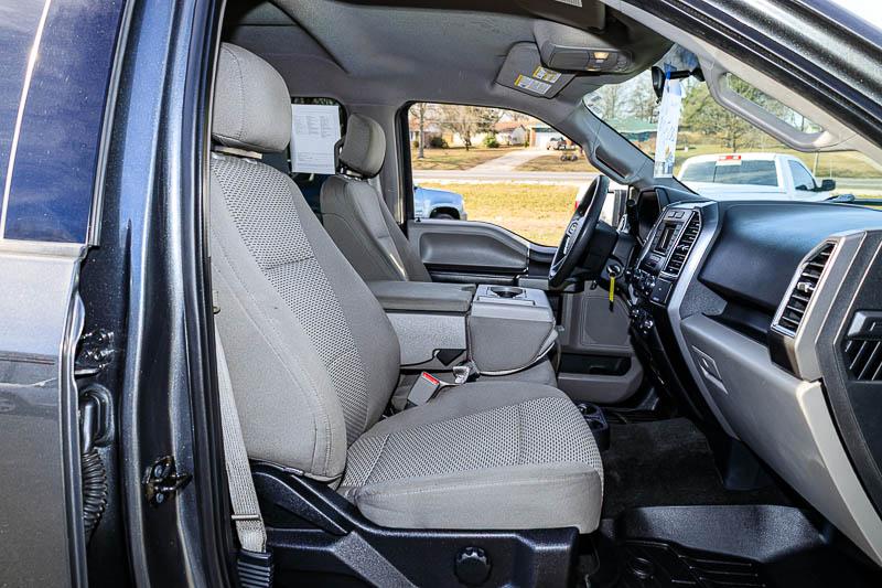 Ford F-150 4WD SuperCrew 145" XLT 2015