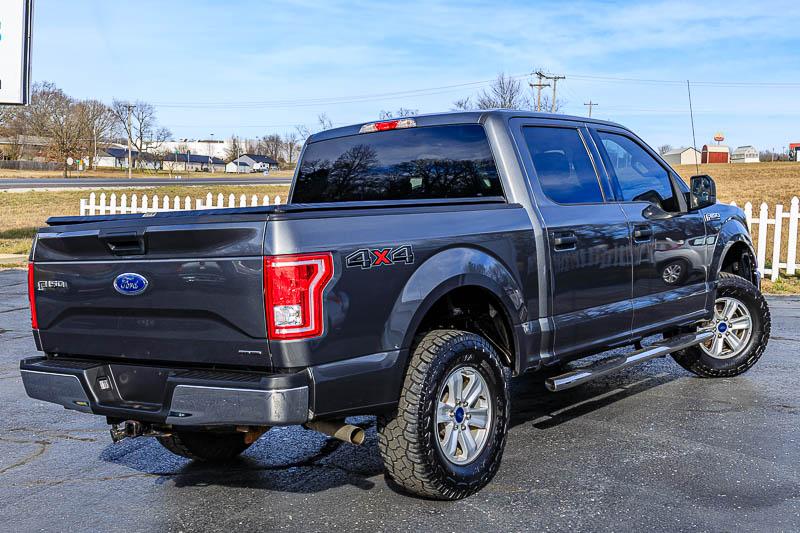 Ford F-150 4WD SuperCrew 145" XLT 2015