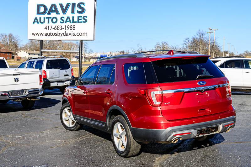 Ford Explorer XLT 4WD 2017