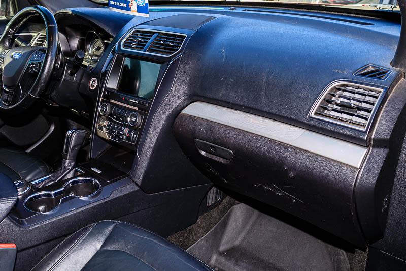 Ford Explorer XLT 4WD 2017