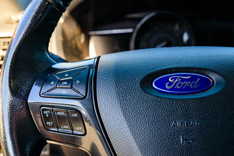Ford Explorer XLT 4WD 2017