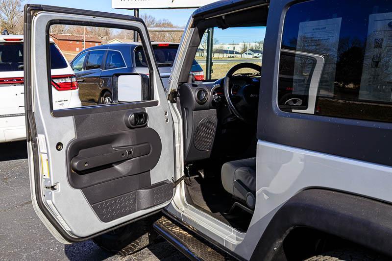 Jeep Wrangler Sport 4WD 2010
