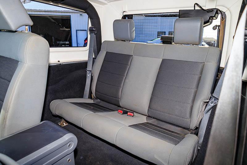 Jeep Wrangler Sport 4WD 2010